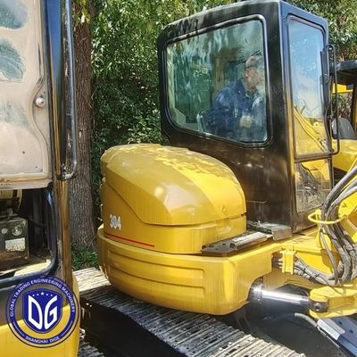CAT 304C 4톤 Caterpillar 미니 사용 된 발굴기, 정원 발굴기, 저렴하게 판매