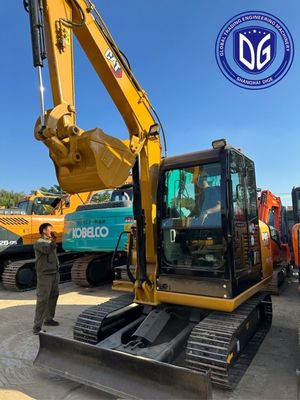 CAT 305.5E2 사용 된 발굴기 Caterpillar 5.5Ton 미니 발굴기 좋은 품질 판매