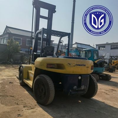 10t FD100 강력한 수압 기계와 함께 사용 된 코마쓰 포크리프트