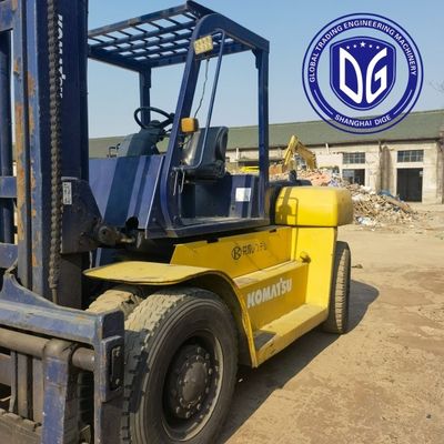 10t FD100 강력한 수압 기계와 함께 사용 된 코마쓰 포크리프트