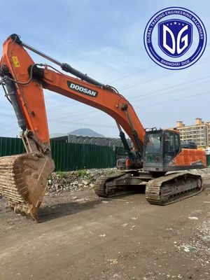 DX420LC 42 톤 효율적인 수압 순환으로 사용 된 Doosan 발굴기