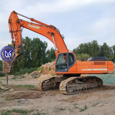 고품질의 사용 된 Doosan DX500 50t 크롤러 발굴기 건설 장비
