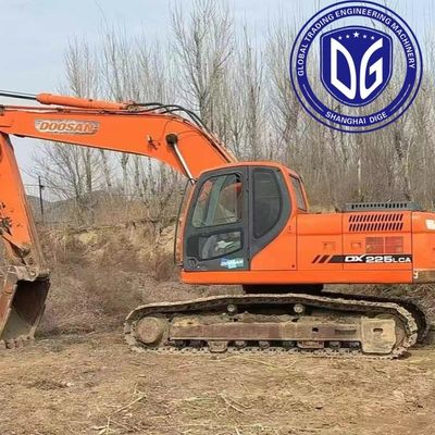 최대 생산성을 위해 빨간 작업 무게에 22t Doosan 수압 펌프
